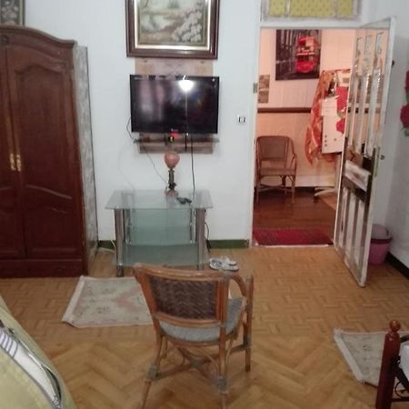 Vip Respectious Family Rooms El Biar Algier Exterior foto